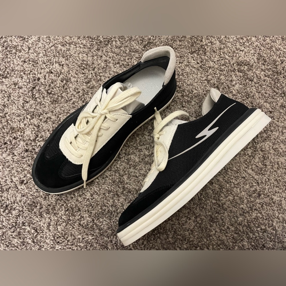 Franco Sarto Black Lumiere Sneakers New